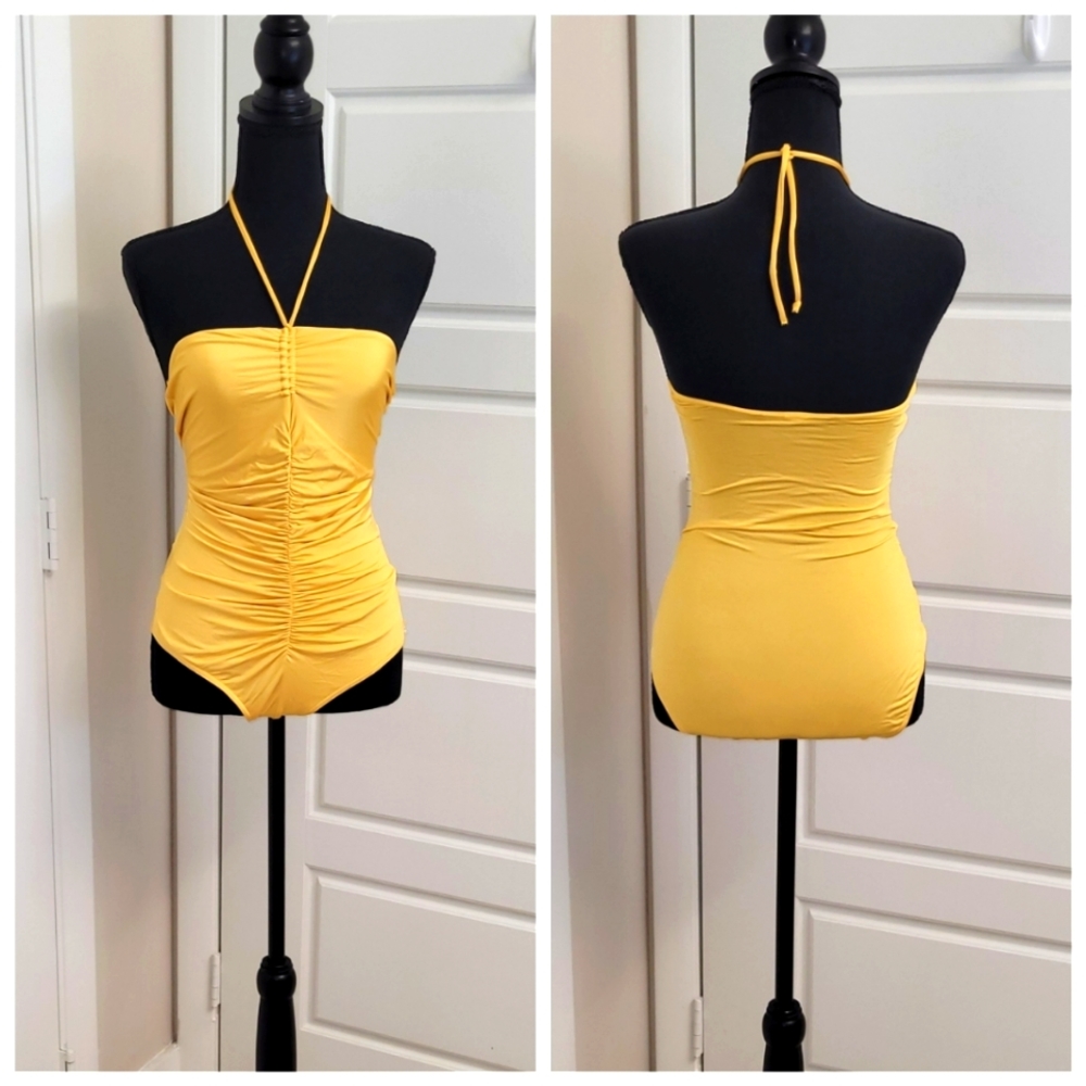 Ladies one-piece swimsuit